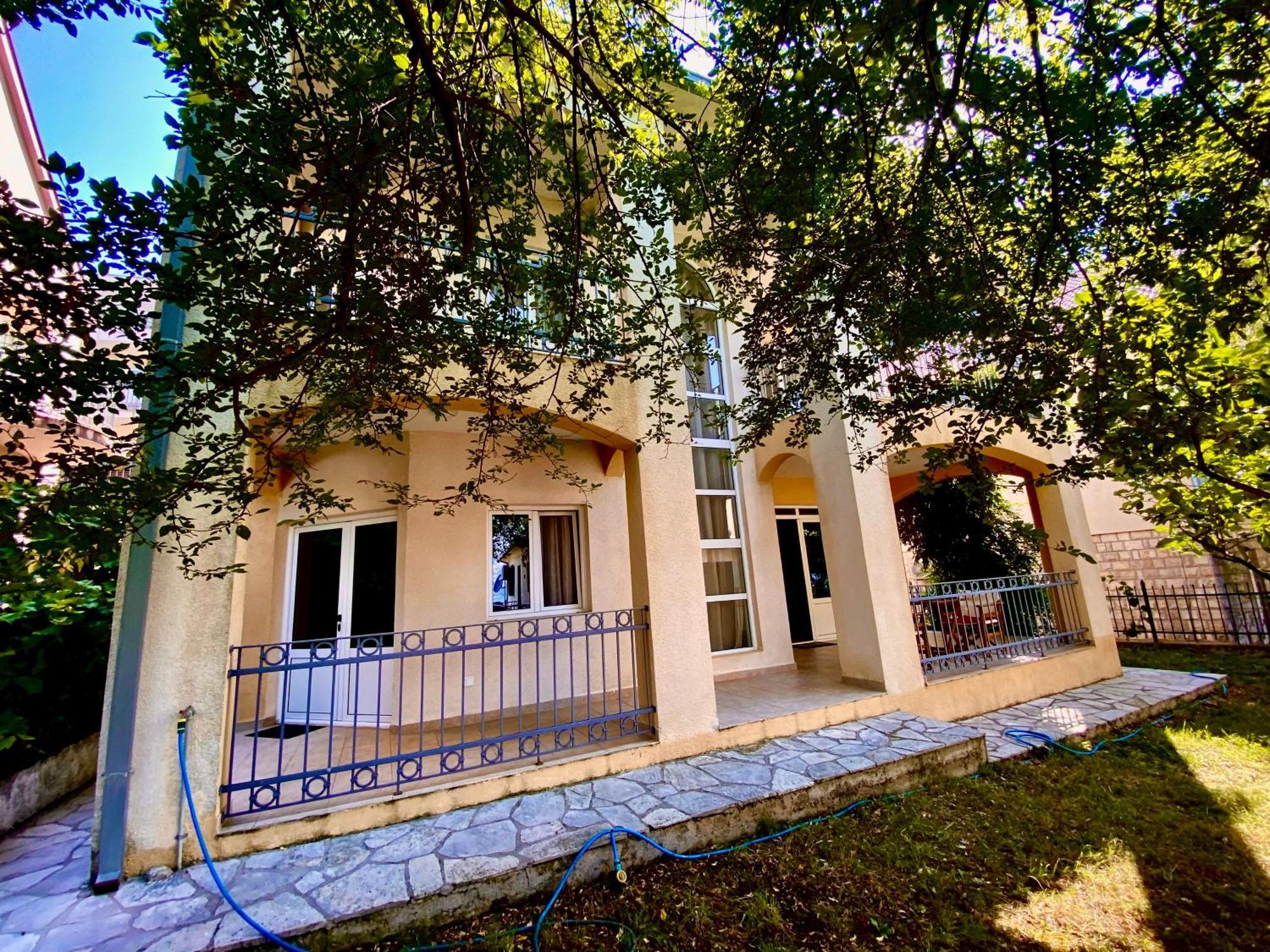 Villa Svetlana Prčanj エクステリア 写真